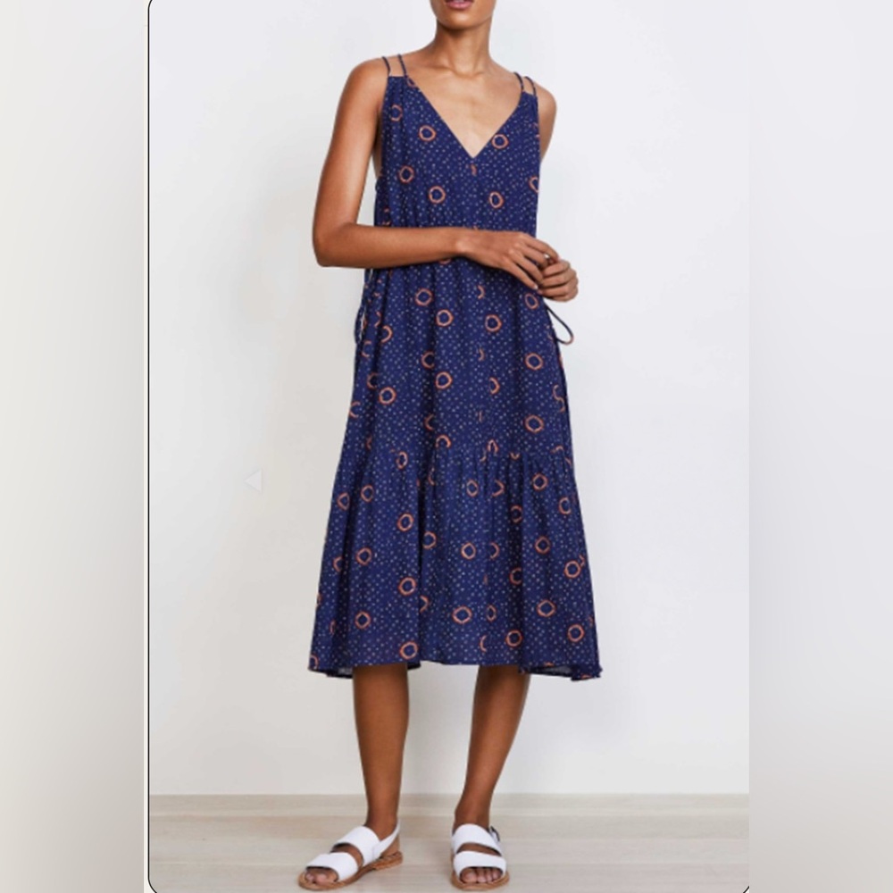 Navy Blue Sleeveless Midi Dress